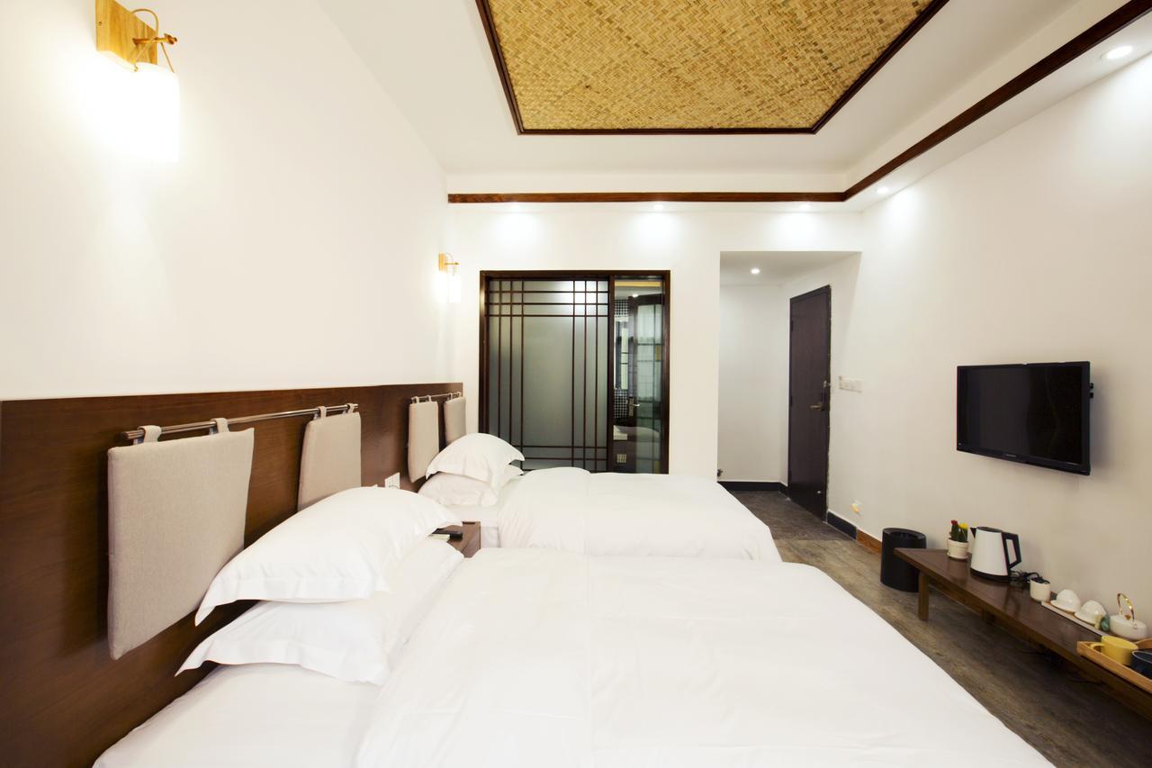 Fenghuang Poshan Inn Exterior foto