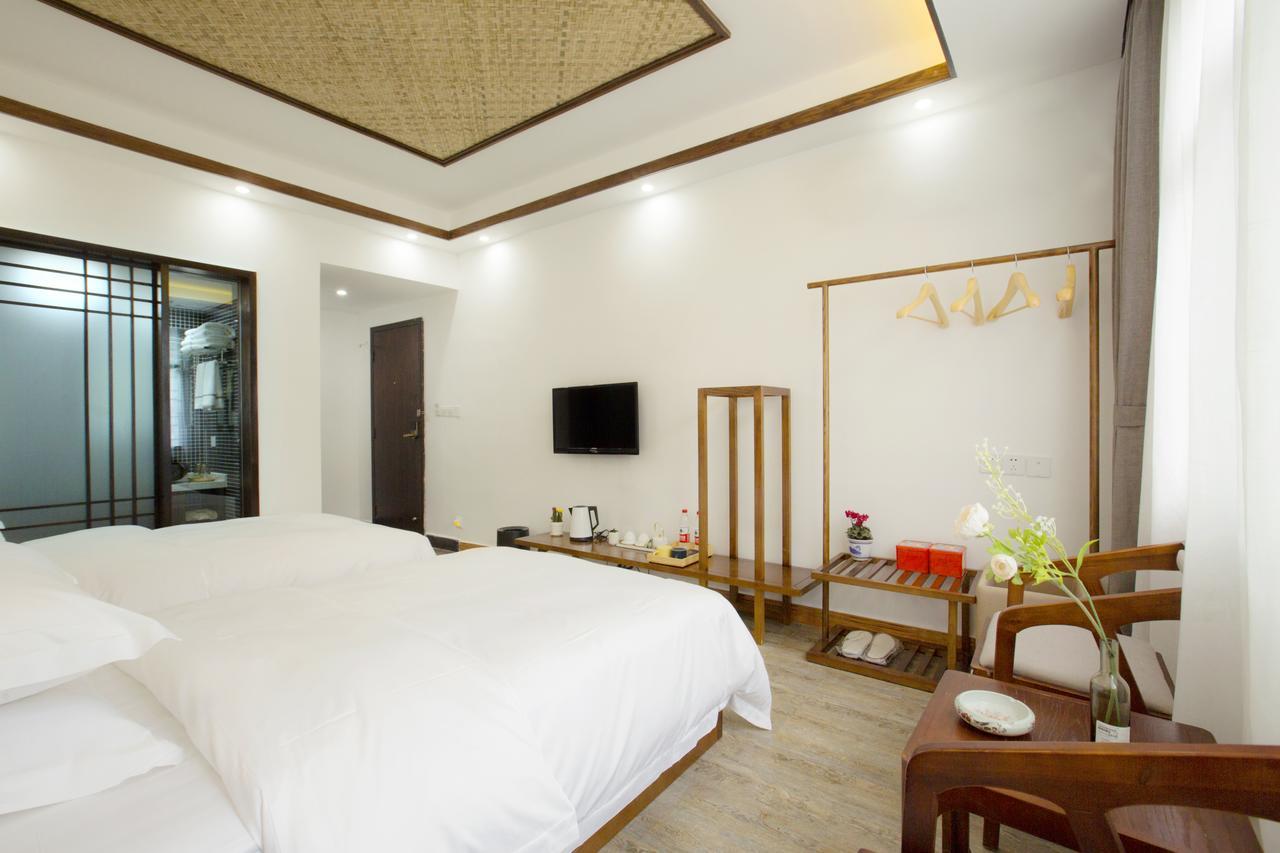 Fenghuang Poshan Inn Exterior foto